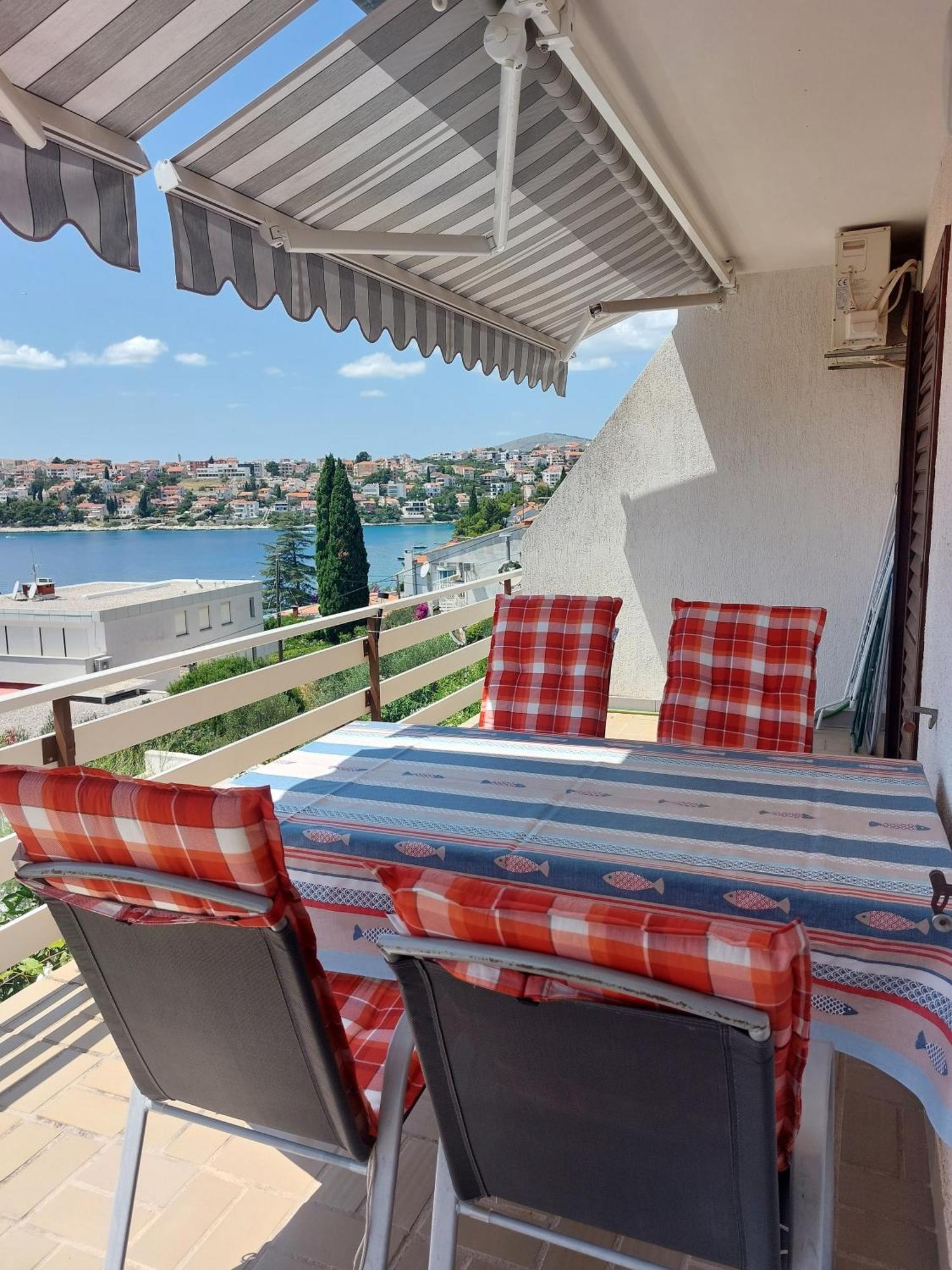 Apartment Gordana Trogir Exterior foto