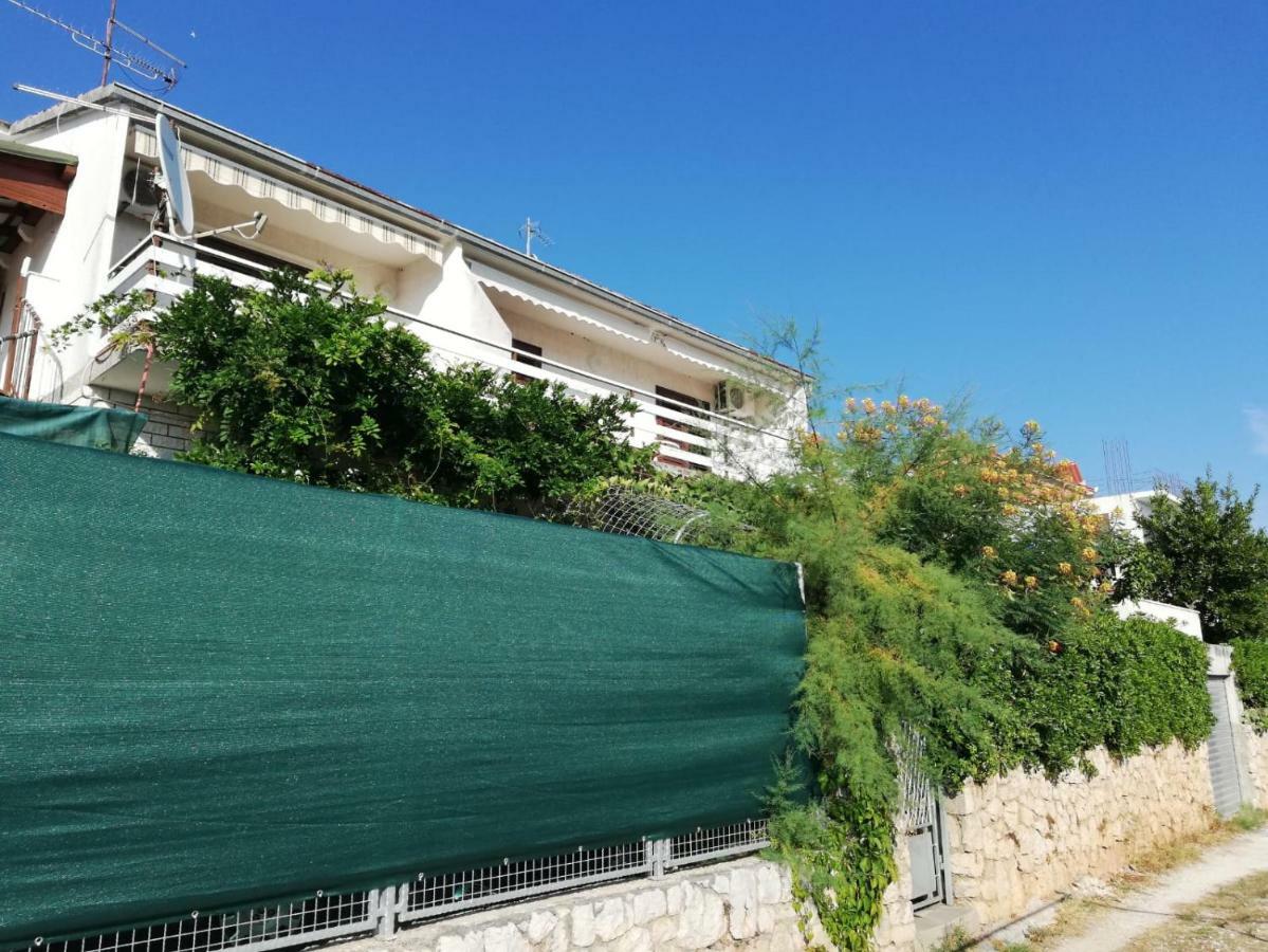 Apartment Gordana Trogir Exterior foto